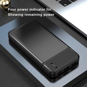 พาวเวอร์แบงค์แบบพกพาความจุสูง 8000/10000mAh รุ่นบางเฉียบ ใช้แบตเตอรี่ลิเธียมโพลิเมอร์ พร้อมช่องเสียบ Type-C และปลั๊กสำหรับใช้งานกลางแจ้ง - Product Image 3
