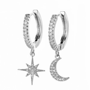 Orecchini a Stella a Otto Punte con Cristalli Lunari per Donne, Accessori Eleganti e Celesti per Uso Quotidiano - Product Image 6