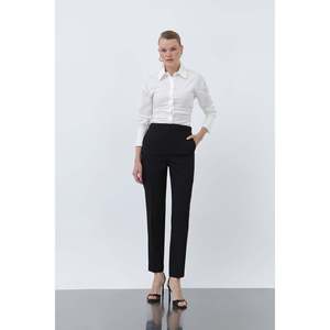 Puane Women's Modern Carrot Cut Trousers with Tapered Leg, Stylish Black Office & Casual <b>Pants</b> for Daily Wear - Product Image 1