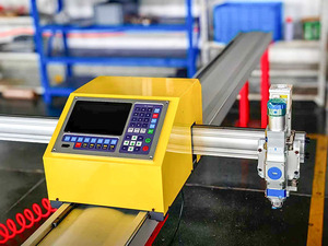 Machine de découpe laser fibre CNC avancée pour métaux, avec rail et intelligence artificielle, pour panneaux en acier inoxydable, conduits CVC, BMP/PLT - Product Image 5