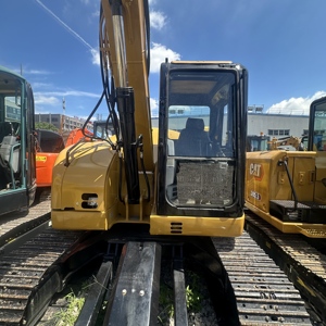 Excavatrice Caterpillar 308CCR d'occasion, 8 tonnes, forte force de creusement, faible consommation de carburant, ligne de brise-roche en option pour sites de travail étroits - Product Image 4