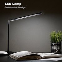 Lampe de bureau américaine contemporaine avec station de charge, lampe de table LED flexible à intensité variable DC avec abat-jour en métal