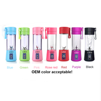Vente en gros Chine mini mélangeur de glace de noix de coco électrique presse-agrumes en plastique/presse-agrumes portable avec logo/presse-agrumes portable