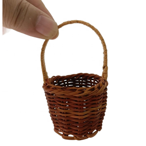 Cesto portaoggetti in rattan all'ingrosso per decorazione, mini cesto regalo per bambini, cesto portafiori marrone <span class=keywords><strong>bianco</strong></span> in <span class=keywords><strong>vimini</strong></span> di plastica fatto a mano - Product Image 3