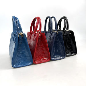 Sacs à bandoulière pour femmes avec logo personnalisé, sacs de voyage de mode, petits sacs messager en gros pour femmes - Product Image 4