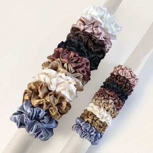 Chouchous pour cheveux en satin de soie doux, couleur unie, avec élastiques, style européen et américain, pour filles tendance - Product Image 1