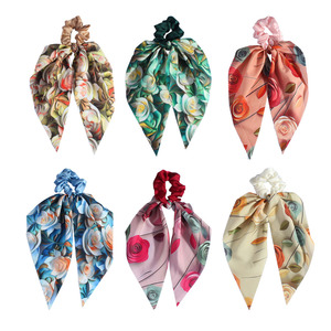 Élastique à <span class=keywords><strong>cheveux</strong></span> en satin imprimé floral avec longue queue, <span class=keywords><strong>attache</strong></span> élastique pour queue de cheval, accessoire de mode pour <span class=keywords><strong>cheveux</strong></span> - Product Image 1