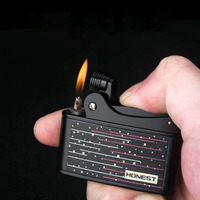 Kérosène Briquet Unique Cool Métal Essence Cigarette Encendedor Creative Essence Huile Briquets Gadgets pour Hommes