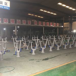 Ejercicio de <span class=keywords><strong>Fitness</strong></span> al aire libre Entrenamiento pequeño Bicicleta estacionaria Bicicleta estática Soporte de ciclo Material de acero Suela giratoria Bicicleta estacionaria - Product Image 5