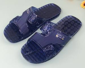 Sandales d'été vintage pour hommes en PVC transparent, antidérapantes, résistantes à l'usure, avec semelle en tendon de bœuf, à enfiler - Product Image 6