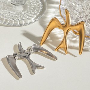 Wholesale Minimalist No Fade Jewelry Chest <b>Brooch</b> 18k Gold Stainless Steel Bird Shape Broches <b>Pins</b> <b>Brooches</b> Women - Product Image 4