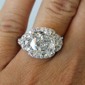 Anello di Lusso con Zirconi in Stile Europeo-Americano, Anello da Donna alla Moda per Anniversario - Product Image 5