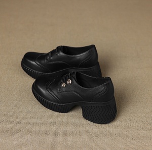 Botas Chelsea de Cuero Vacuno para Mujer, Cierre de Cordones, Estilo Casual, Altas, Color Cognac Brandy, para Todas las Temporadas - Product Image 1