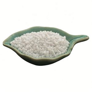 PET CR8816 Granules PET de qualité alimentaire pour moulage par injection de matière première plastique pour film de bouteille PETG PET Chips - Product Image 6