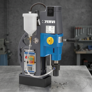 Taladro Magnético Portátil FERVI 0518/50 con Capacidad de Perforación Máxima de 20 mm y Fuerza Magnética de 15000N - Product Image 2