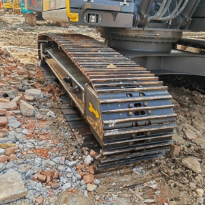 Nueva Excavadora Volvo EC240 en Venta, con Amortiguación, Cabina Espaciosa, Alta Eficiencia y Bajo Consumo de Combustible - Product Image 2