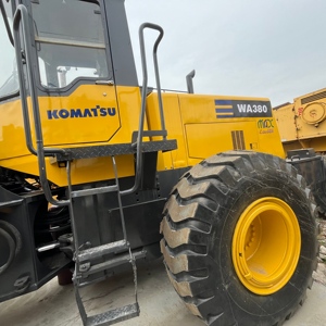 Cargador Frontal Komatsu WA380-3 Usado, Fabricado en Japón, con Pintura Original, en Stock para la Venta - Product Image 4