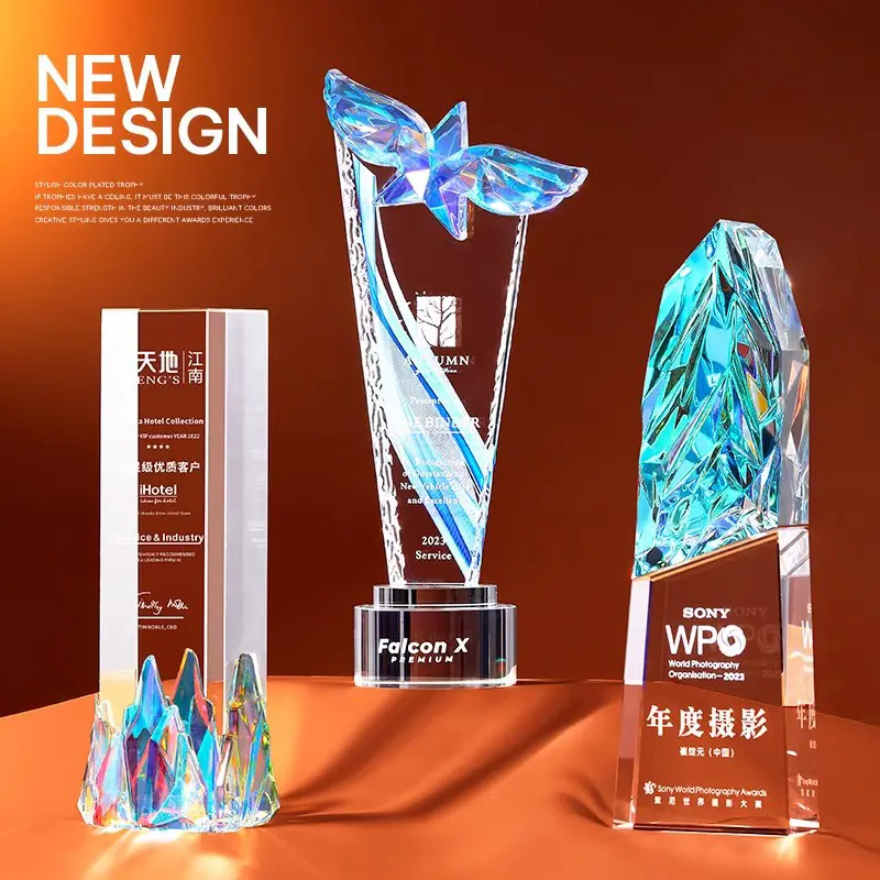Honor Of Crystal Regalo de negocios de alta calidad Artesanía Estrella Trofeo Cristal Premio Diamante de color K9 Trofeo de cristal