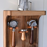 Étagère murale pour barista personnalisée, en bois, pour porte-filtre, tamper et autres accessoires à expresso, conforme aux normes alimentaires