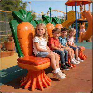 Banco de Fibra de Vidrio con Forma de Zanahoria para Niños, Muebles de Exterior para Niños, Bancos de Zanahoria para Zonas Infantiles en Centros Comerciales - Product Image 1