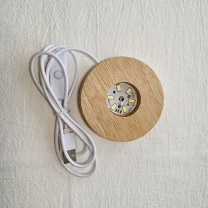 Lampe de nuit en cristal K9 3D représentant le système solaire, la lune et la nébuleuse, boule de cristal lumineuse 3D avec base en bois et lumière LED en bois de caoutchouc - Product Image 2