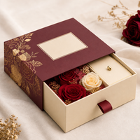 Grande boîte à fleurs en carton avec compartiment cadeau pour emballage de bouquet de roses, plateau d'insertion, couvercle et base rigides