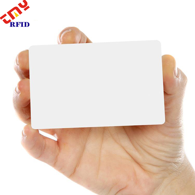 Customized Printable Social Media NFC Blank Smart Card 13.56mhz 213 215216 Chip Card PVC ID Blank RFID NFC Card