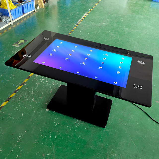 43 Inch Capacitive Multi-Touch Smart Tablet PC Coffee Shop Touch Game Table