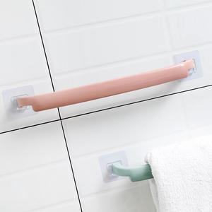 Porte-serviettes mural auto-adhésif en plastique SY 2023 pour la maison et la salle de bain, étagère simple adhésive - Product Image 4