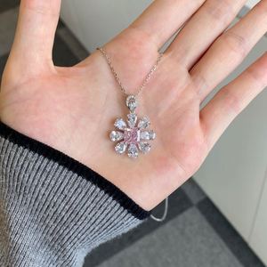 Dylam <b>Top</b> End Rhodium Plated Flower Shape CZ Pendant Necklaces for Women Setting with Clear Pink 5A Cubic Zirconia - Product Image 3