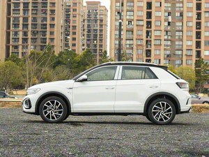 Algerie Nouveau <span class=keywords><strong>T</strong></span>-<span class=keywords><strong>roc</strong></span> SUV Compact Turbo Toit Panoramique Sombre Sièges en Cuir Automatique Gauche R18 <span class=keywords><strong>Essence</strong></span> d'<span class=keywords><strong>occasion</strong></span> - Product Image 3