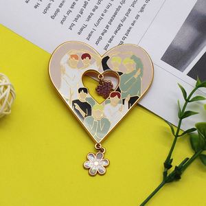 Pins Personalizados con Logotipo, Sin Pedido Mínimo, Pins de Esmalte Duro Personalizados con Purpurina, Fabricante de Pins de Solapa de Palestina - Product Image 1
