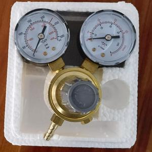 ตัวปรับแรงดันทองเหลืองขนาดเล็กสำหรับเชื่อม TIG - Product Image 1