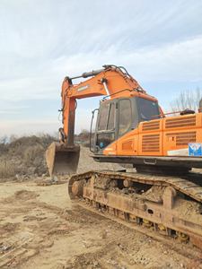 Excavadora Usada Doosan DX520LC-9C Dx 500 2022, Motor Diésel, Hidráulica, de Orugas, Maquinaria para Movimiento de Tierras, Bajo Número de Horas, 52 Toneladas, Grande - Product Image 5