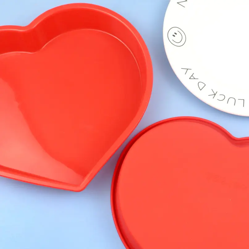 Wholesale Valentine's Day Gifts Single Large Heart Silicone Cake Moulds Large Baking Pan Non-stick Moulds