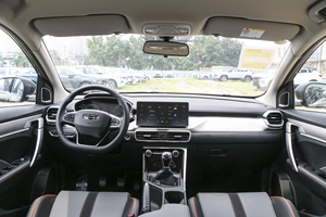 중고 <span class=keywords><strong>SUV</strong></span> 지리 쿨레이 2023 1.4T 수동 골드 에디션 특가 판매 클래식 주차 쉬운 패셔너블한 기술 - Product Image 4