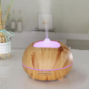Difusor de Aroma con Diseño de Madera, Humidificador Ultrasónico de 400 ml con Luz LED para Uso Doméstico - Product Image 1