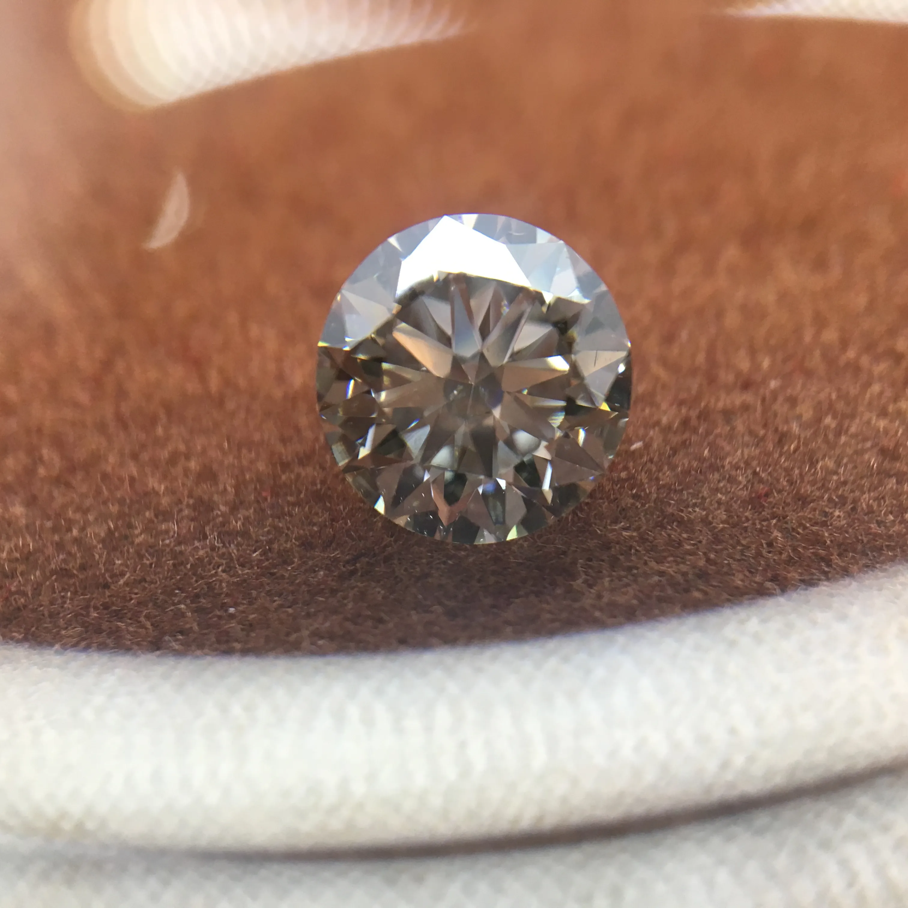 1 CT HPHT CVD Rough Diamond Lab synthetic diamond