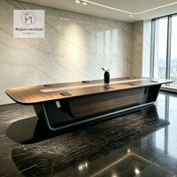 HYZ-284X Table de conférence moderne minimaliste en bois de frêne massif, capacité 10 personnes, avec prise et lampe de bureau, livraison porte-à-porte