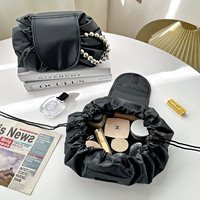 Sac cosmétique de voyage étanche de grande capacité avec cordon de serrage rangement de maquillage portable rangement de maquillage magique avec logo personnalisé