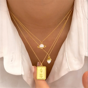 สร้อยคอชุบทอง 18K ยี่ห้อ ROXI Square ประดับเพชร - Product Image 5