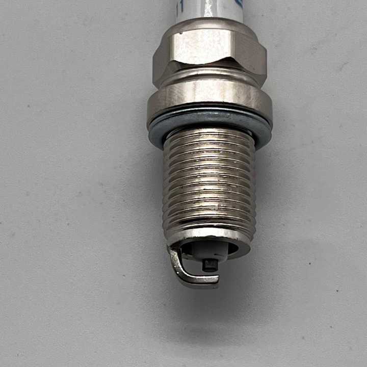 Auto accessories car parts BKR6E11 spark plug with 50000KM working
