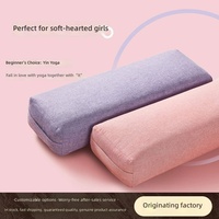 Yoga Bolster Iyengar-Spezifisches Kissen Rückenstützkissen Anfänger-Essential Schwangerschaftsunterstützung Vielseitiges Yoga-Zubehör