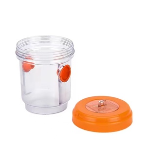 Trappola per vespe rettangolare riutilizzabile, ecologica, portatile, non tossica, da appendere all'esterno, per il controllo degli insetti in giardino, fattoria e prato. - Product Image 4