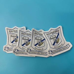 Uniformes de Escotea con Tela de Sarga Bordada Personalizada y Emblema de Chenilla para Niños y Niñas - Product Image 3