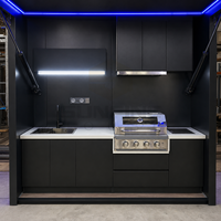 Cuisine extérieure modulaire compacte préfabriquée pour les repas au bord de la piscine des complexes hôteliers