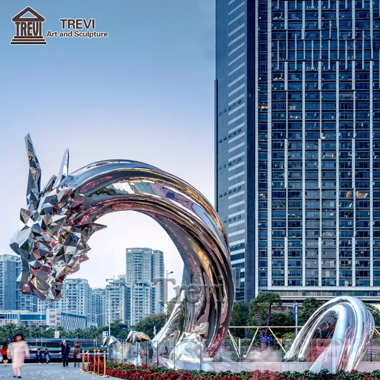 Año Nuevo chino dragón estatua en espiral ciudad gigante escultura de dragón de acero inoxidable