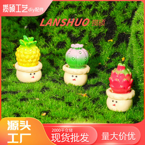 Mini-cactus en résine, plantes en pot, décorations de fruits de dessin animé, accessoires artisanaux en plastique pour la décoration de bureau à domicile, vente en gros - Product Image 5