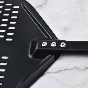 <span class=keywords><strong>Pelle</strong></span> à <span class=keywords><strong>pizza</strong></span> en aluminium de 12 pouces avec revêtement dur perforé, manche détachable, <span class=keywords><strong>pour</strong></span> retourner la <span class=keywords><strong>pizza</strong></span> au four - Product Image 4