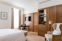 Ensemble de meubles de chambre à coucher d'hôtel 5 étoiles de haute qualité Ameublement en bois Queen/King Size Mobilier d'hôtellerie de qualité supérieure fabriqué